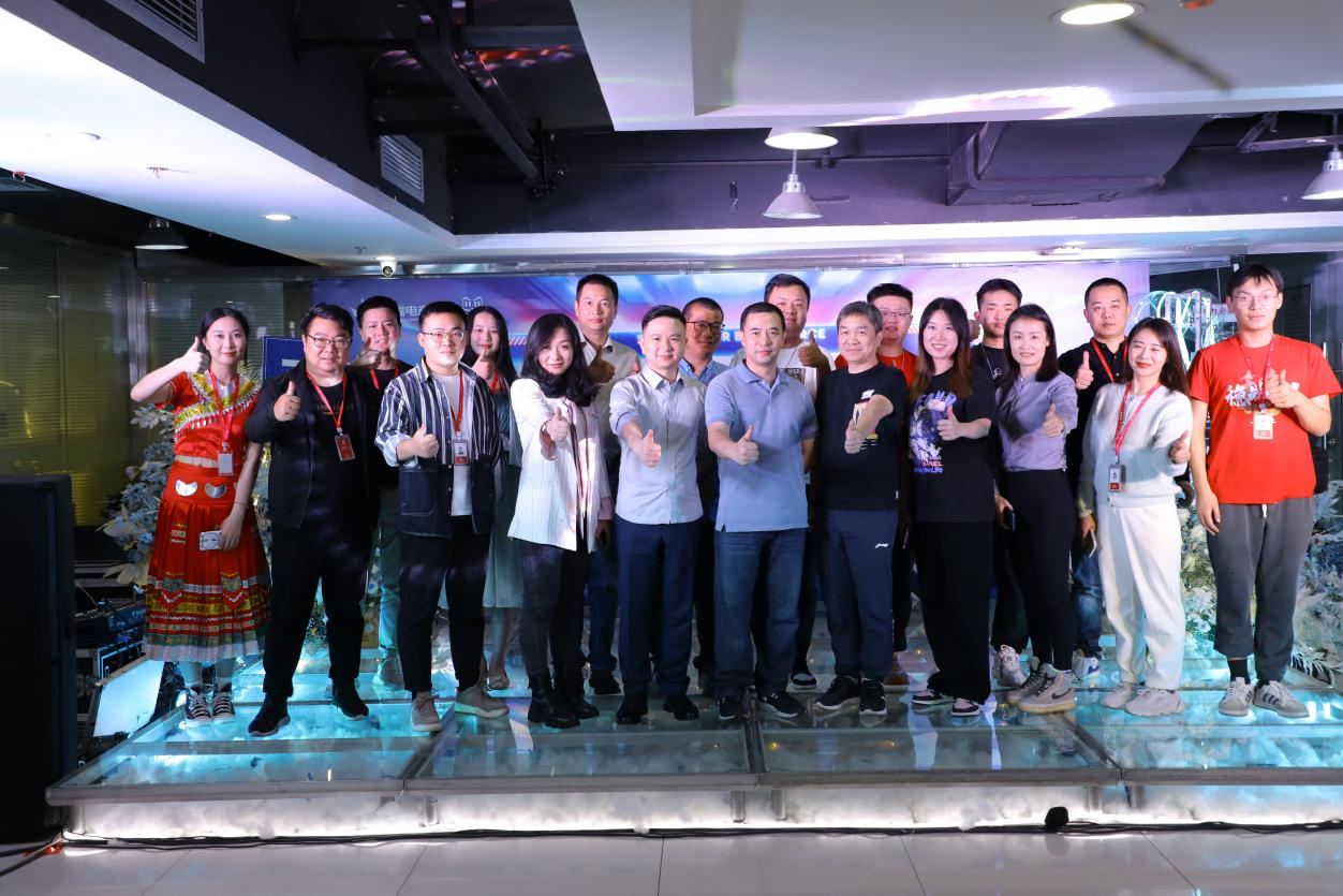 火蝠電商 兩面針團(tuán)隊(duì)合影